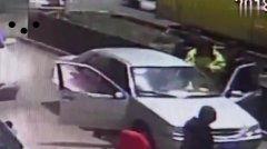 国产老板开车视频在线播放,在线观看精彩瞬间